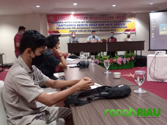 Antisipasi Berita Hoax dan Hate Speech, Dit Intelkam Polda Riau taja Forum Group Discussion